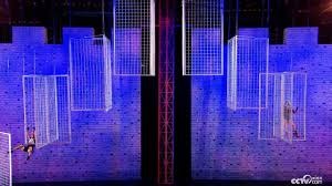 库里尝试用高尔夫球投洞，看起来比他投三分难多了