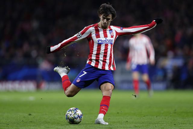 容都洋溢着 容都洋溢着