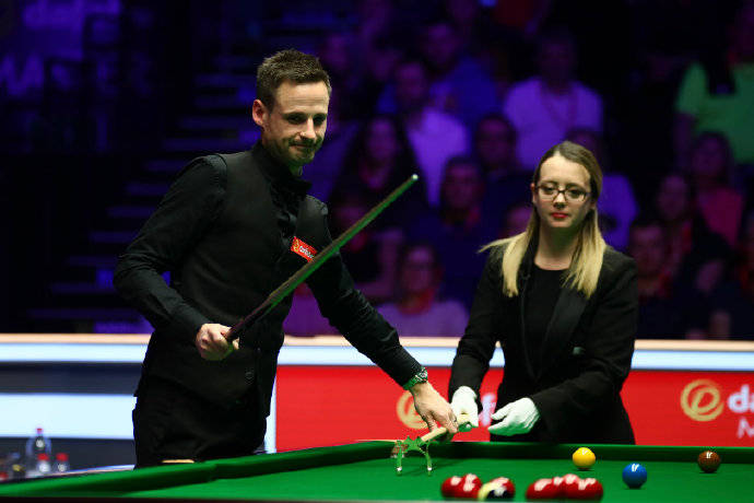 管理层显然 管理层显然